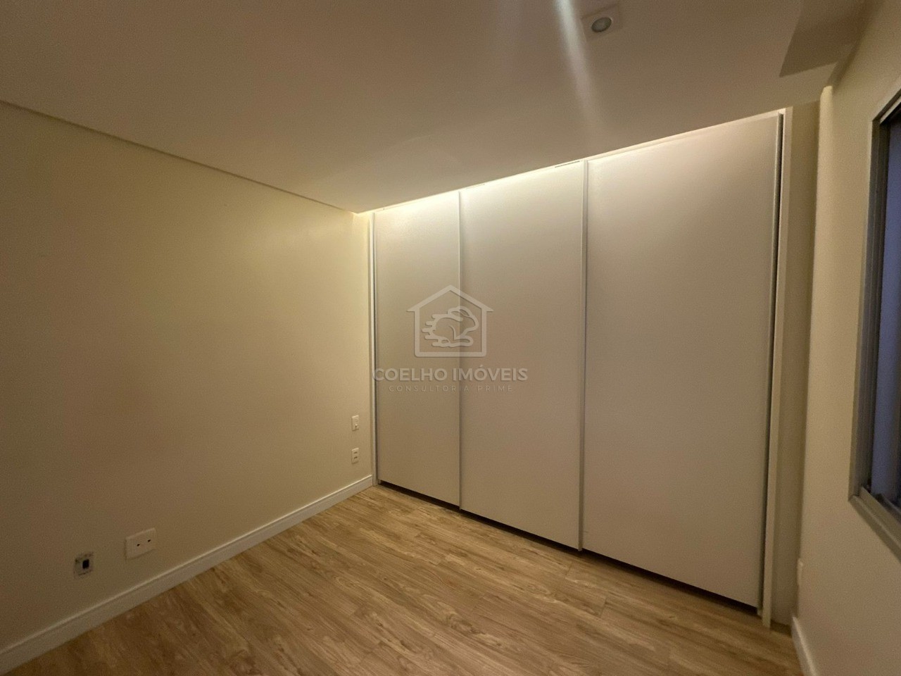 Apartamento à venda com 4 quartos, 98m² - Foto 17