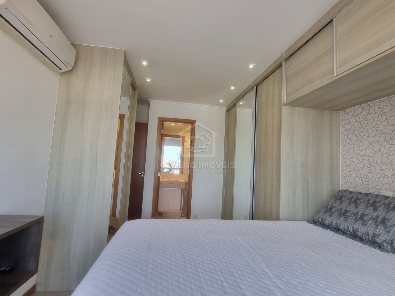 Apartamento à venda com 2 quartos, 80m² - Foto 20