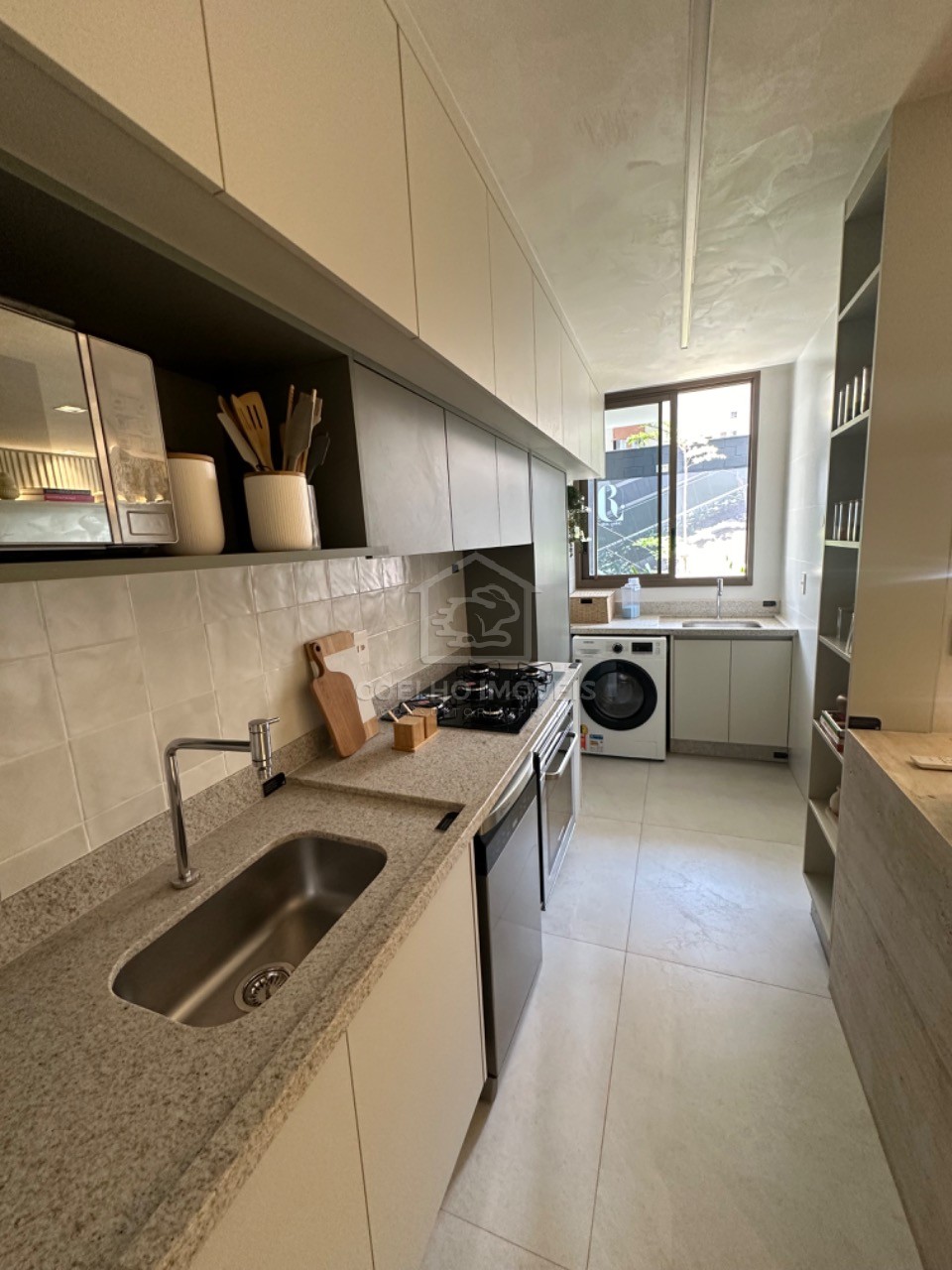 Apartamento à venda com 3 quartos, 87m² - Foto 17