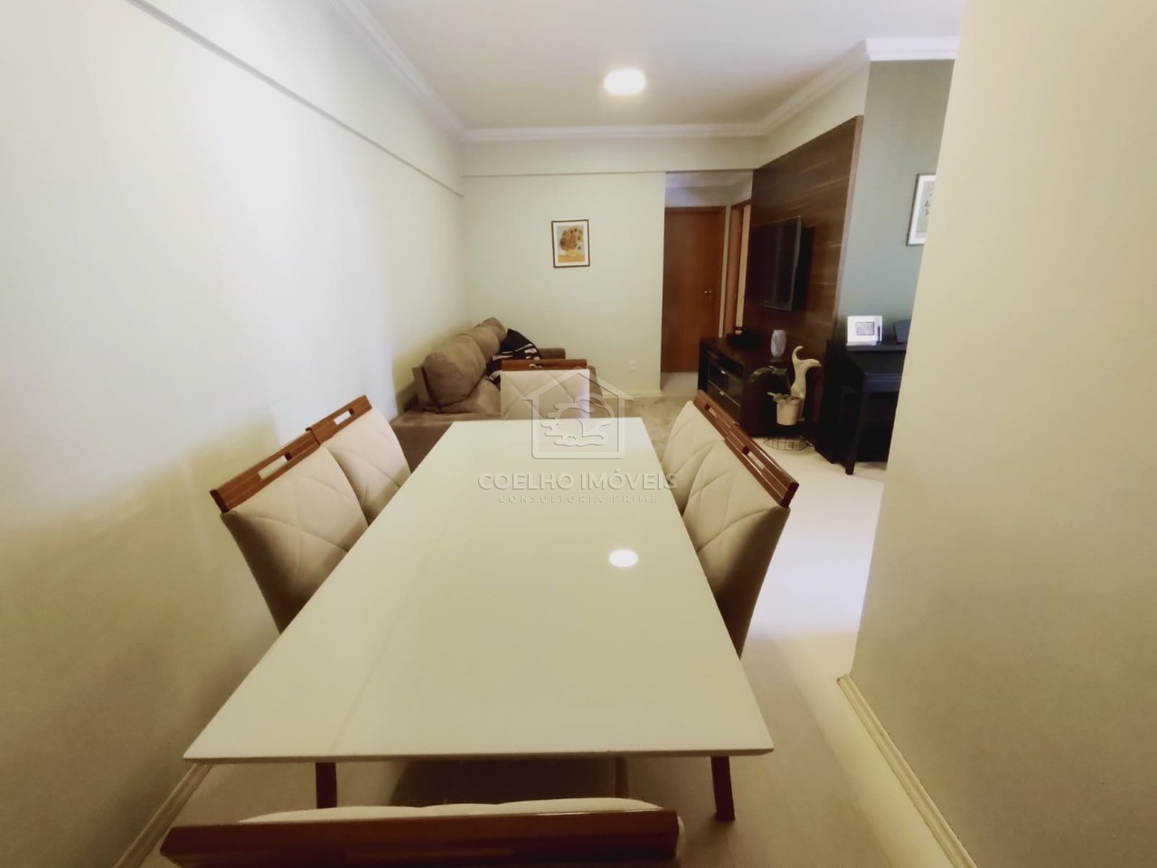 Apartamento à venda com 2 quartos, 83m² - Foto 5