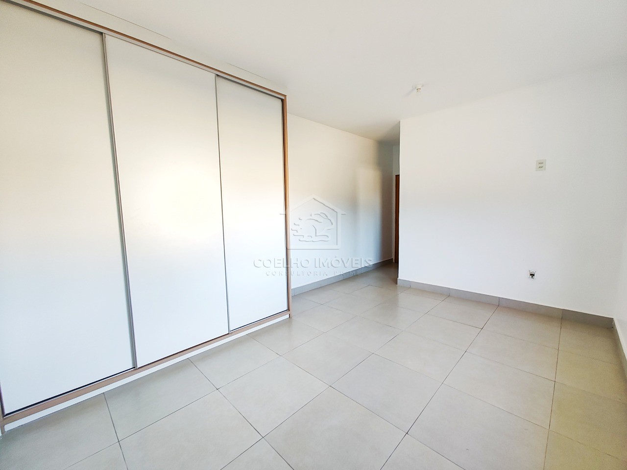 Casa para alugar com 2 quartos, 130m² - Foto 14