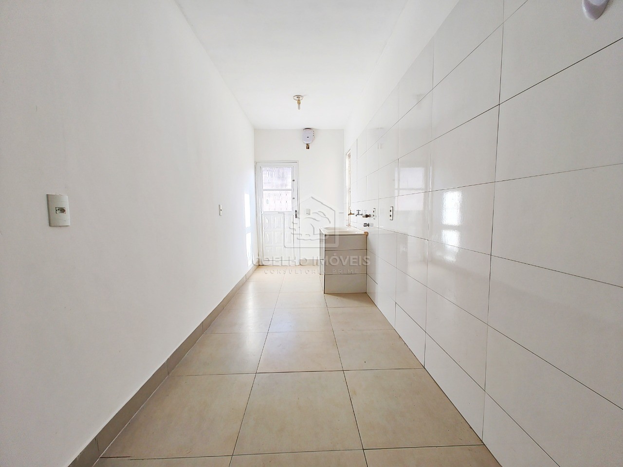 Casa para alugar com 2 quartos, 130m² - Foto 21