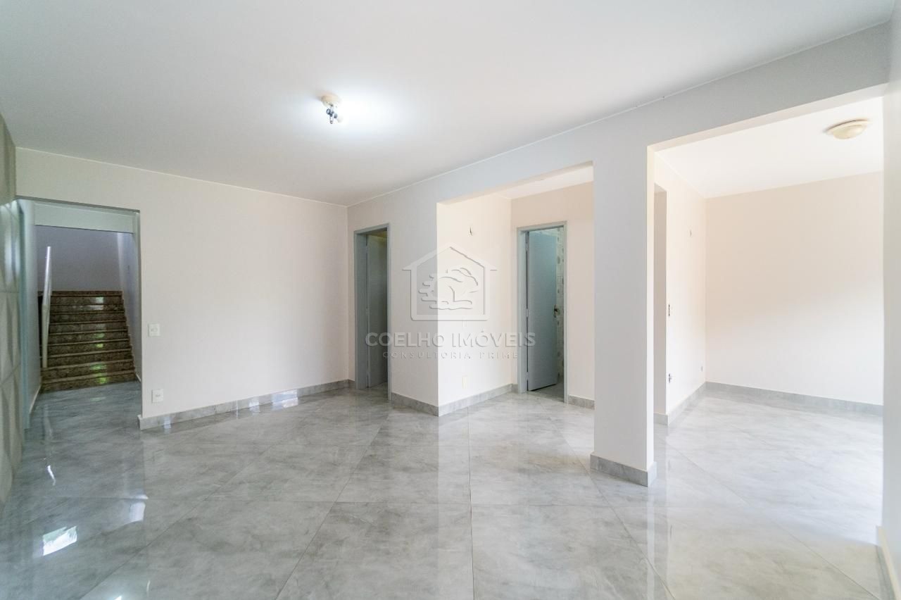 Casa à venda com 4 quartos, 470m² - Foto 5