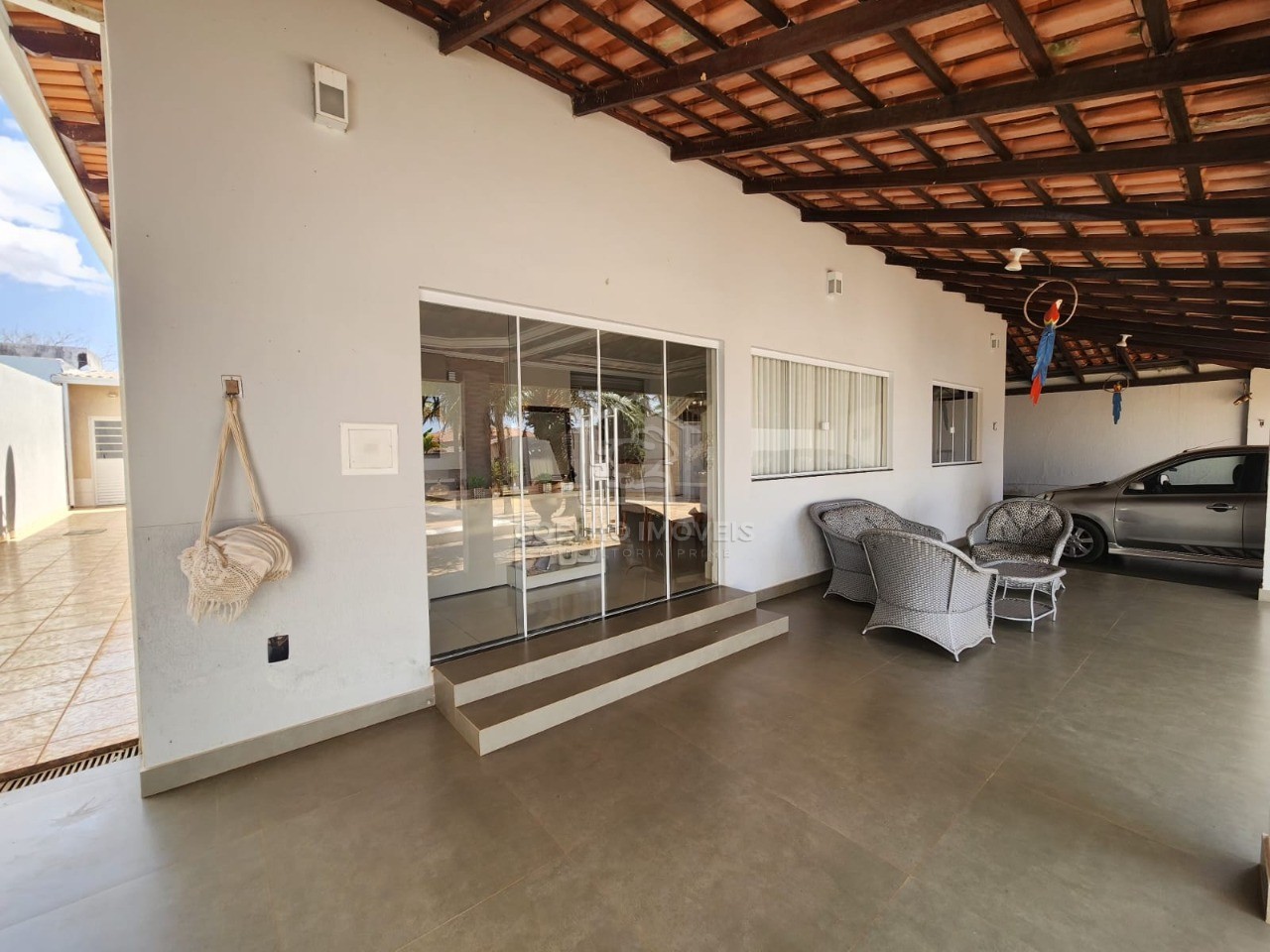 Casa à venda com 3 quartos, 280m² - Foto 4