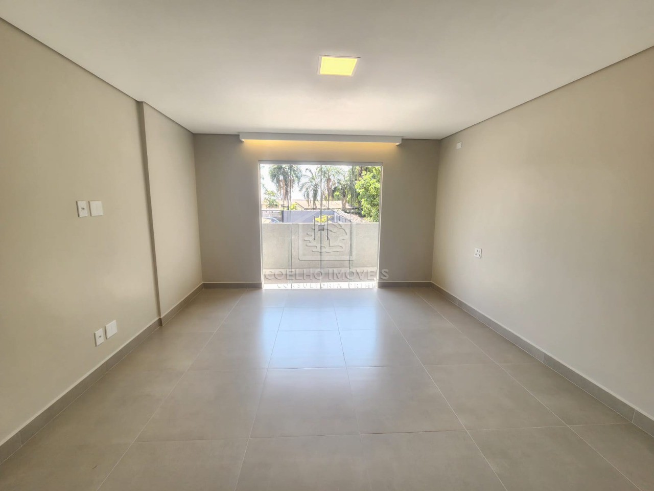 Casa à venda com 4 quartos, 300m² - Foto 23