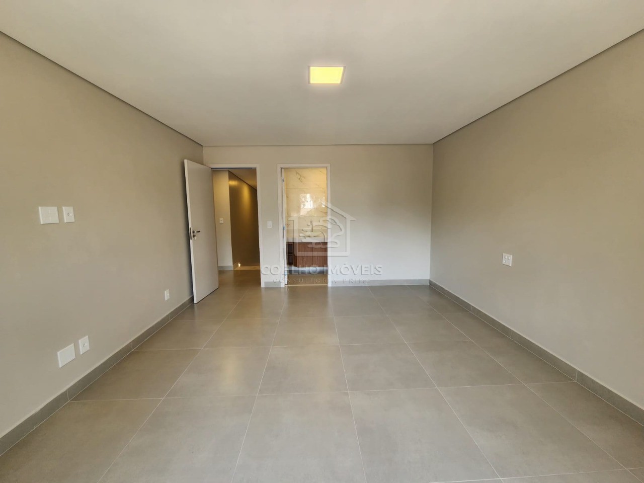 Casa à venda com 4 quartos, 300m² - Foto 24