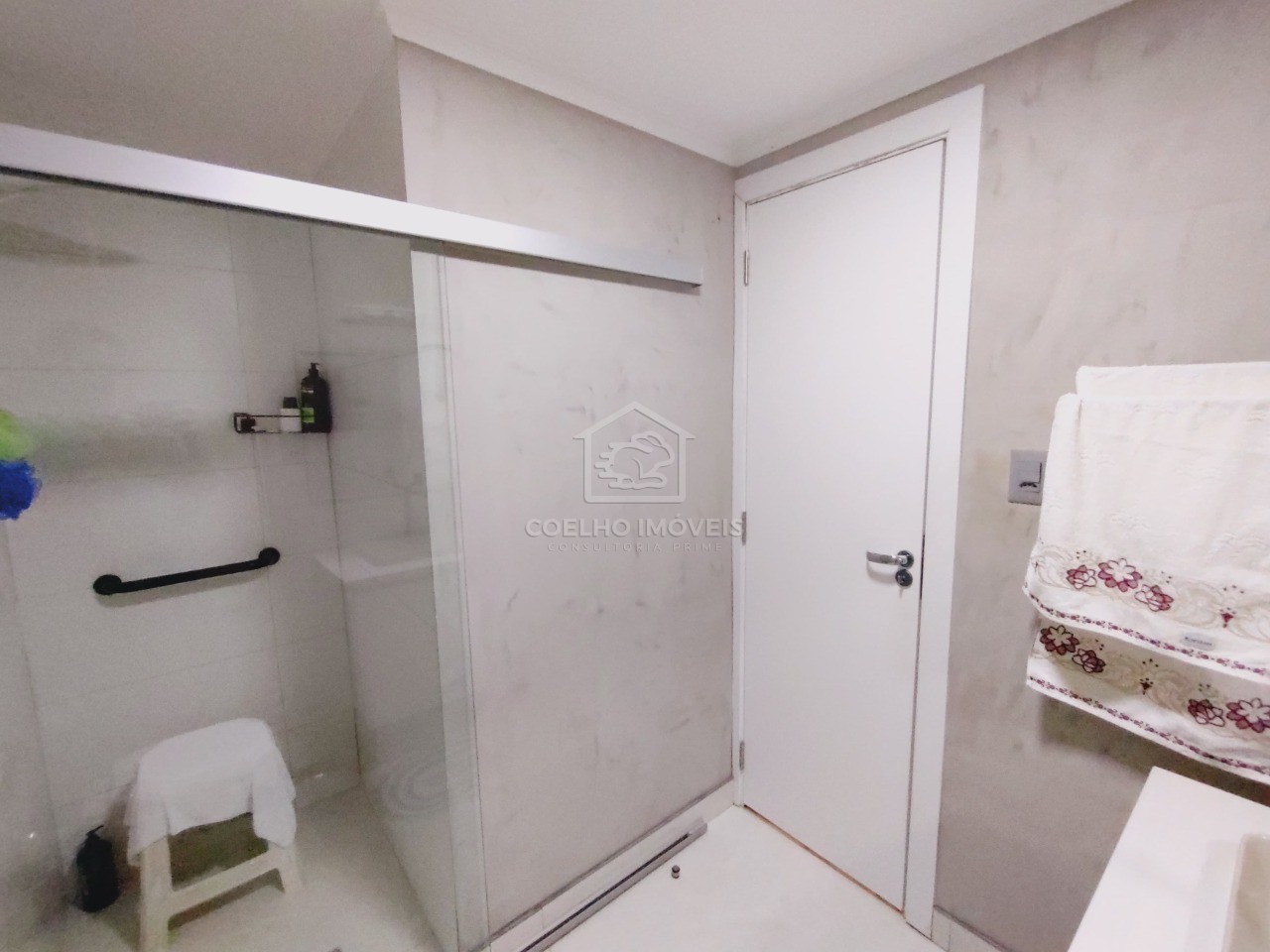 Apartamento à venda com 3 quartos, 137m² - Foto 14