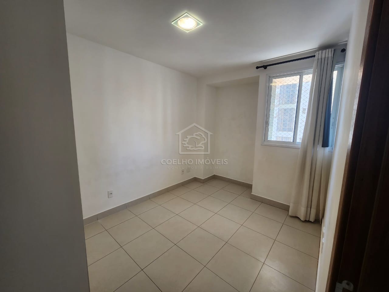 Apartamento à venda com 1 quarto, 34m² - Foto 32