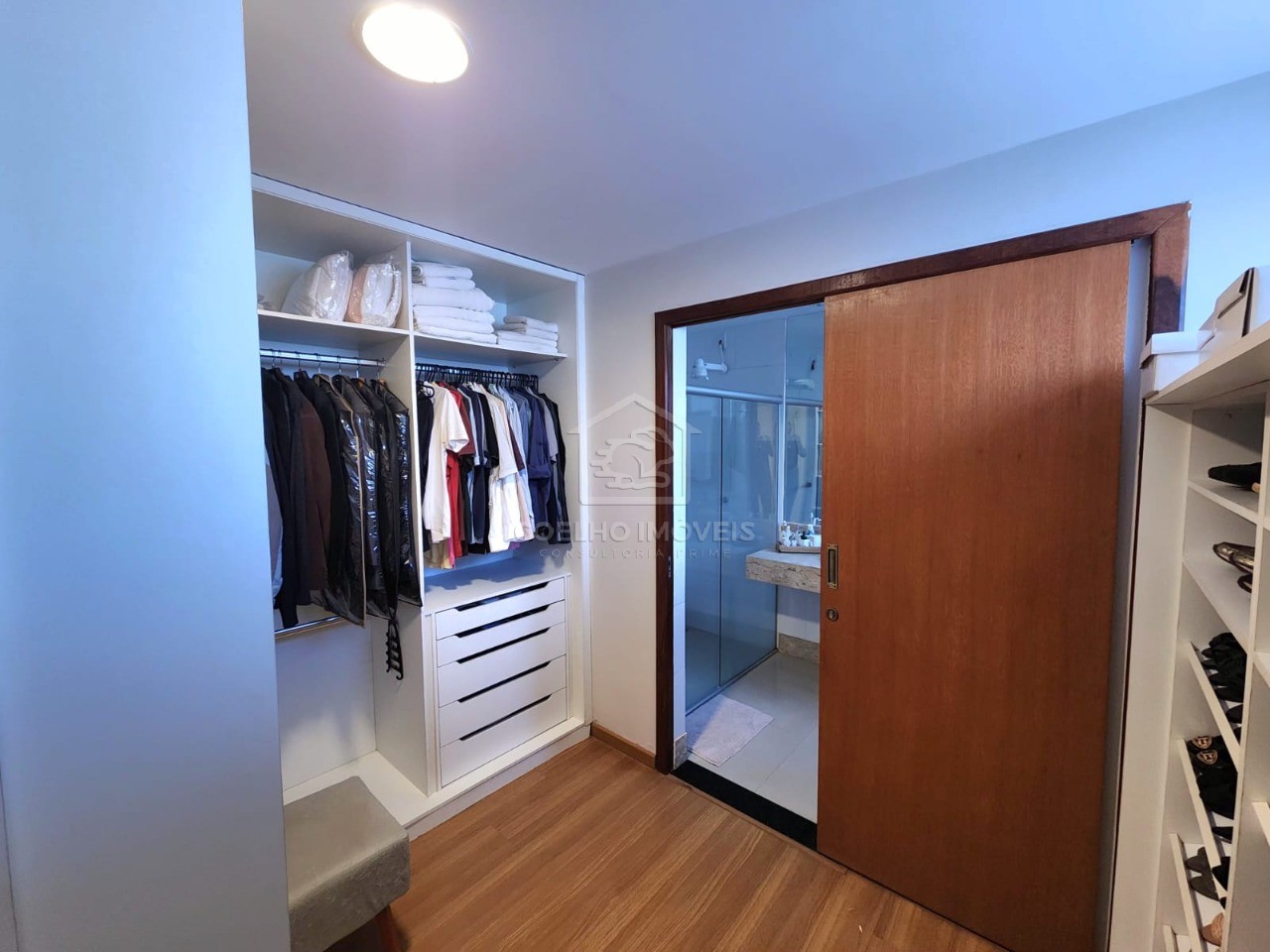 Casa à venda com 3 quartos, 280m² - Foto 11