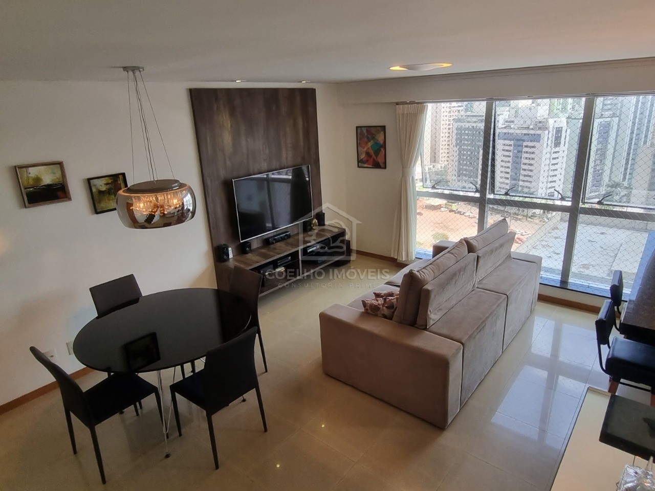 Apartamento à venda com 2 quartos, 80m² - Foto 3