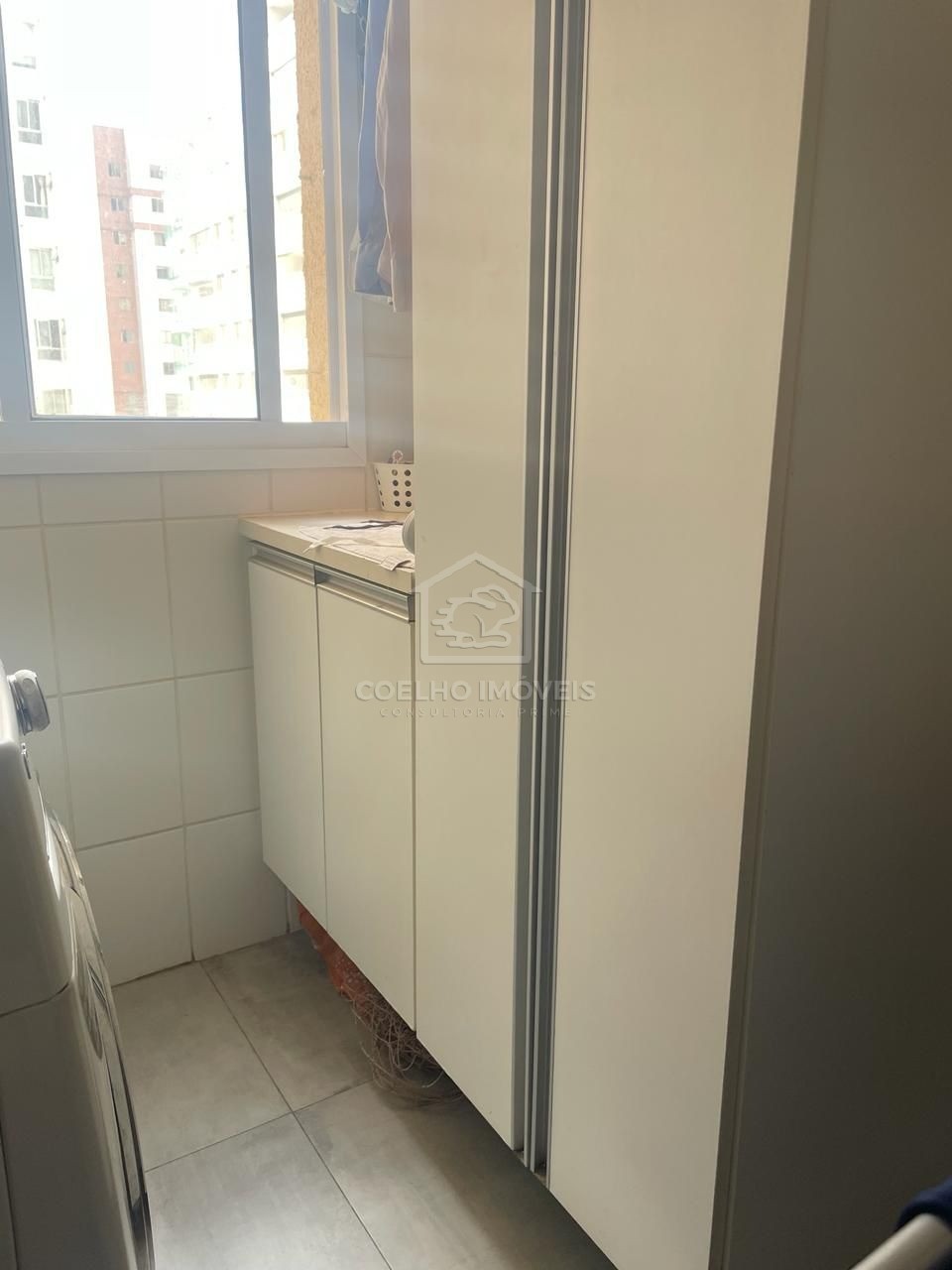 Apartamento à venda com 4 quartos, 164m² - Foto 6