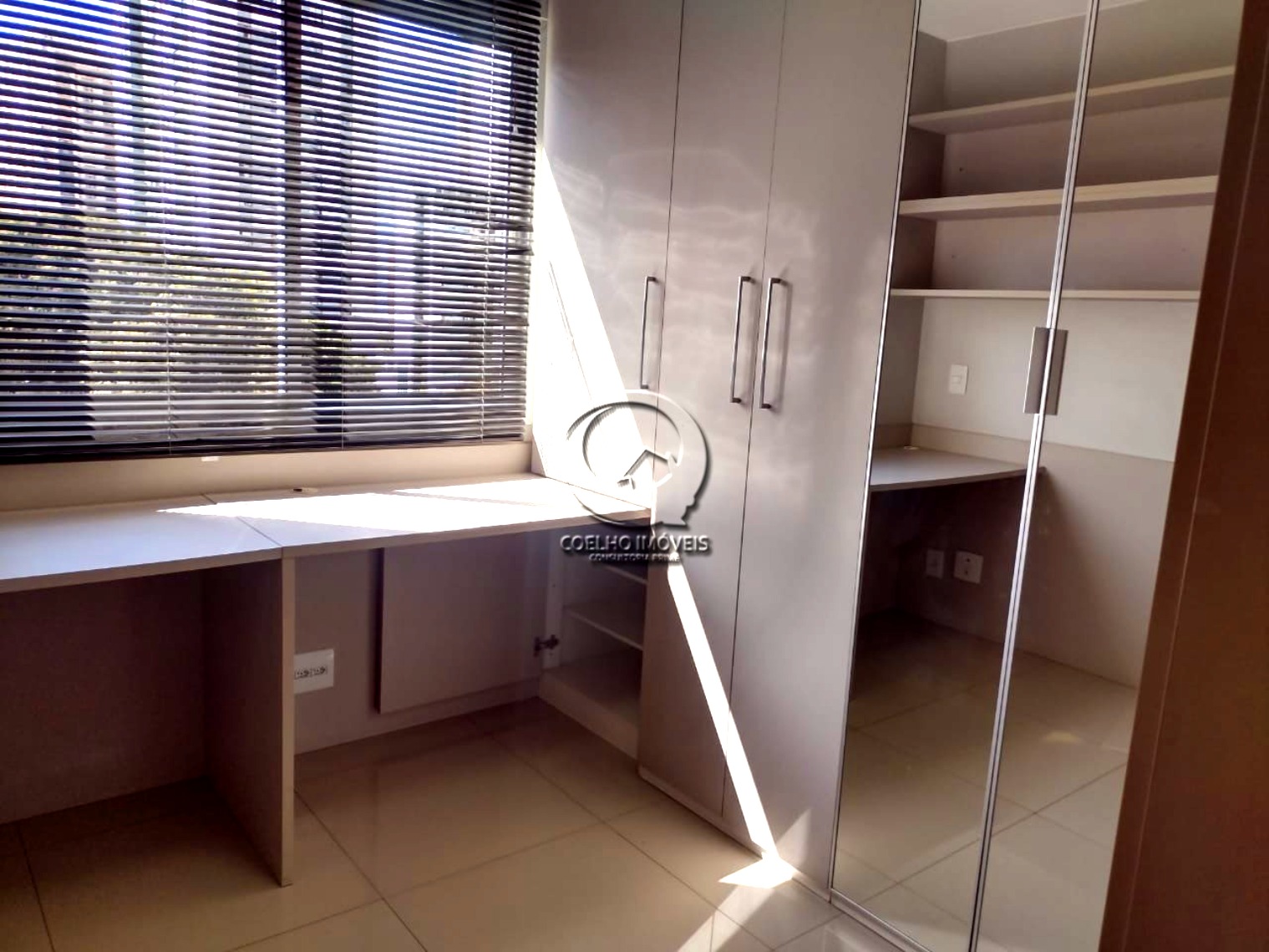 Apartamento para alugar com 2 quartos, 63m² - Foto 14