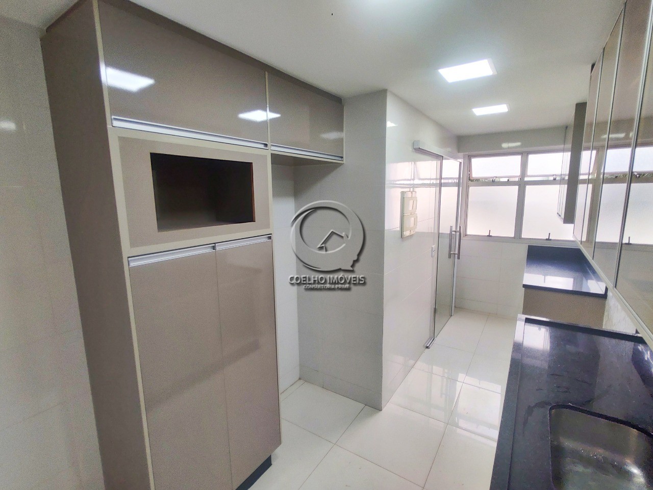 Apartamento para alugar com 3 quartos, 93m² - Foto 13