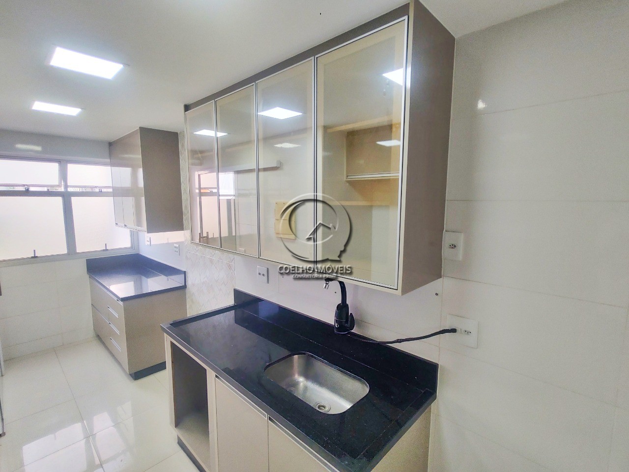 Apartamento para alugar com 3 quartos, 93m² - Foto 15