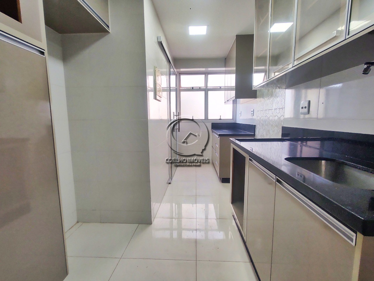 Apartamento para alugar com 3 quartos, 93m² - Foto 16