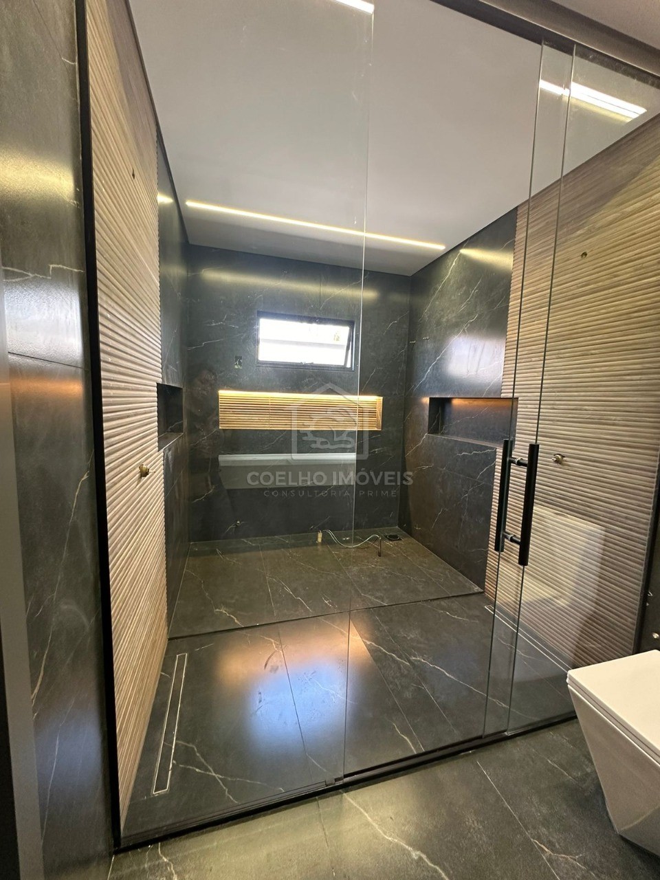 Casa à venda com 3 quartos, 400m² - Foto 13