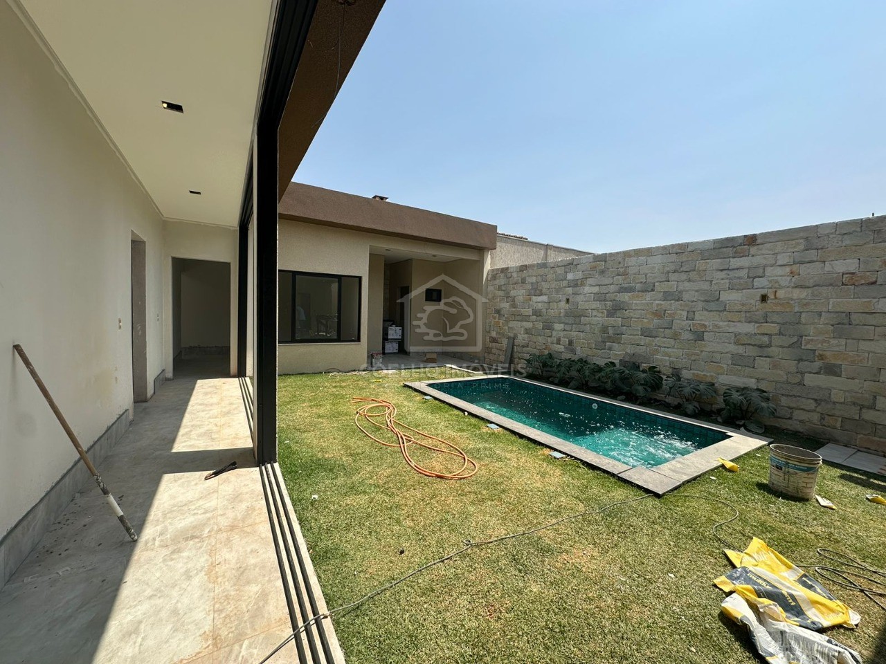 Casa à venda com 4 quartos, 300m² - Foto 12