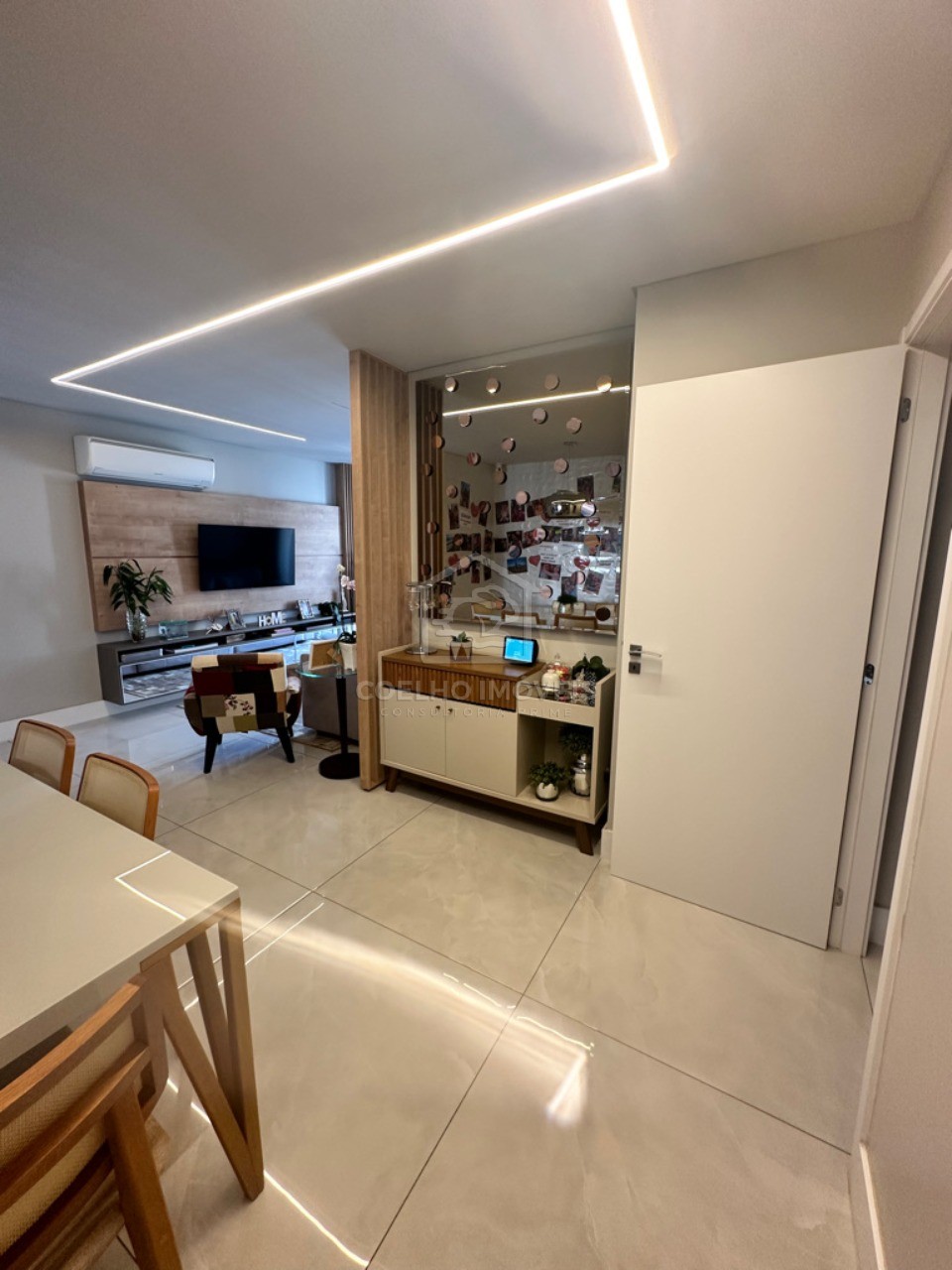 Apartamento para alugar com 3 quartos, 118m² - Foto 4