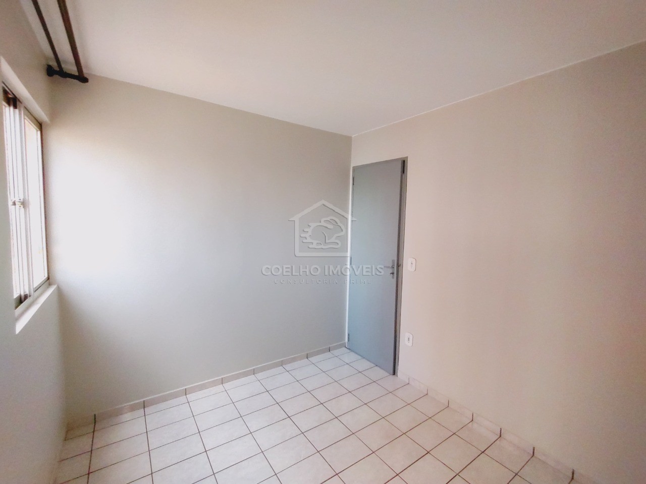 Apartamento à venda com 2 quartos, 60m² - Foto 9