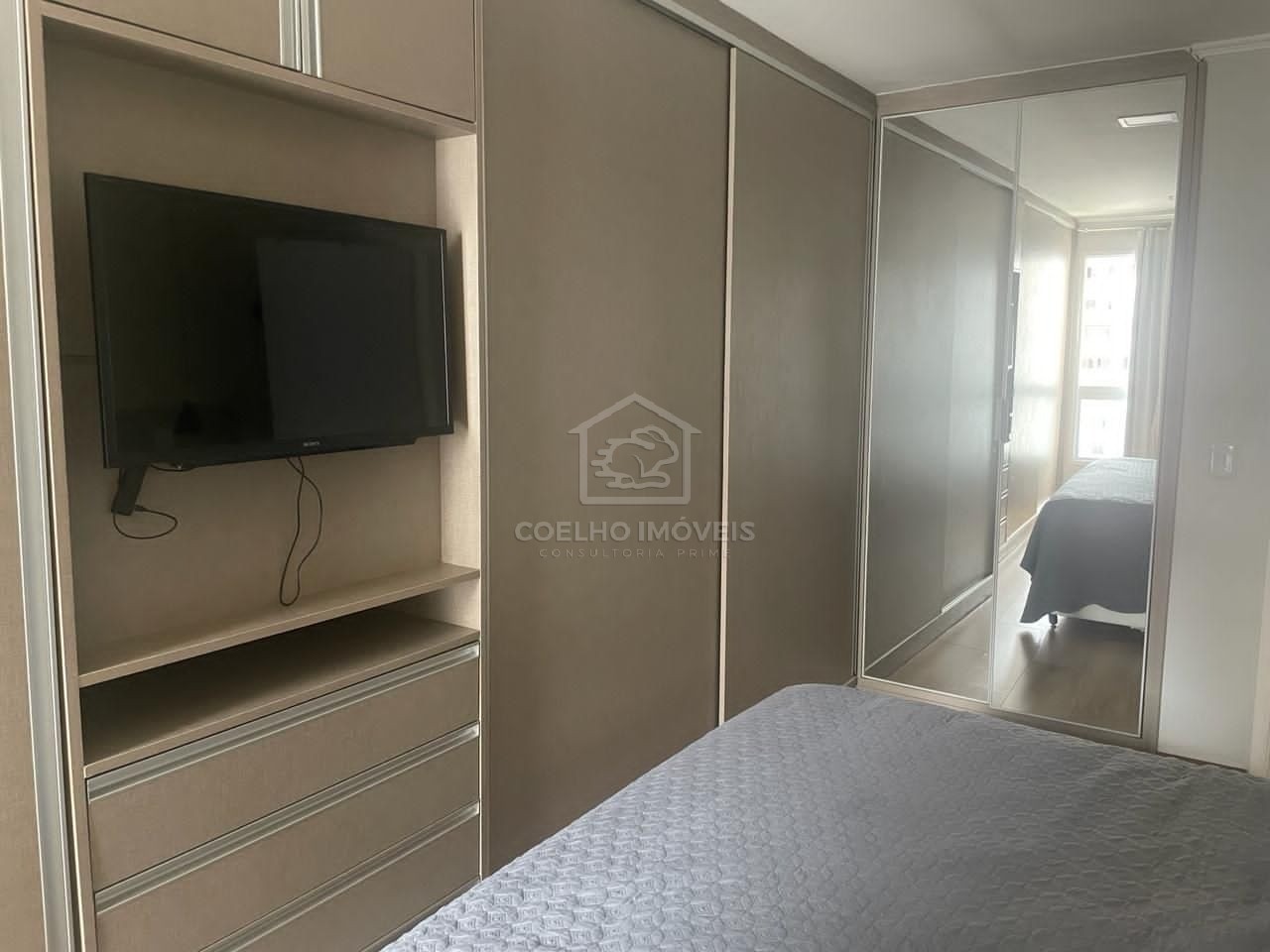 Apartamento à venda com 4 quartos, 164m² - Foto 9