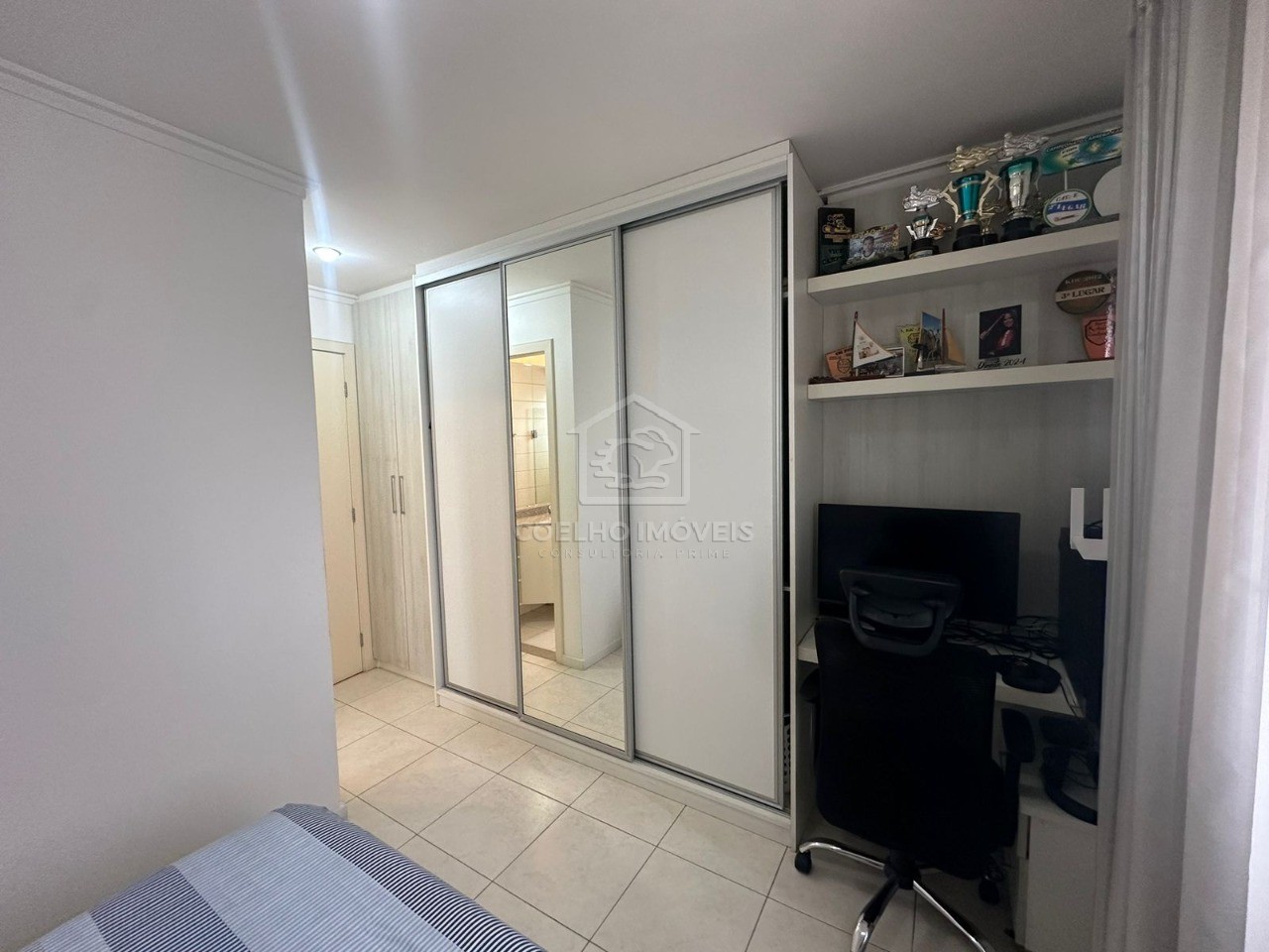 Apartamento à venda com 2 quartos, 58m² - Foto 18