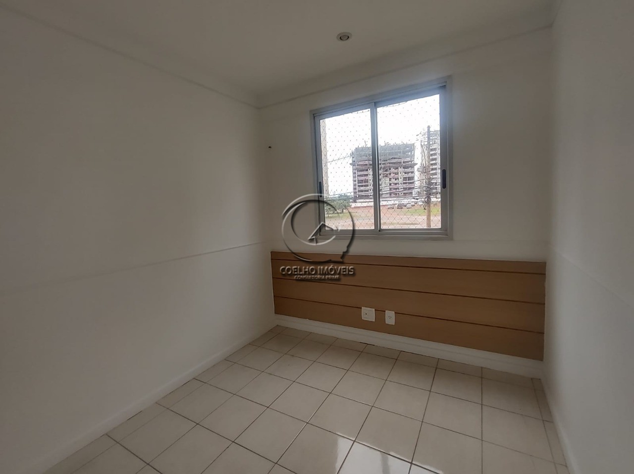 Apartamento para alugar com 3 quartos, 97m² - Foto 3