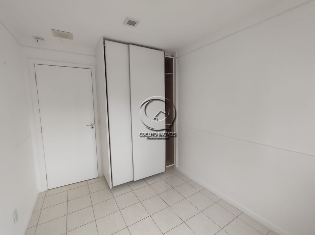 Apartamento para alugar com 3 quartos, 97m² - Foto 4