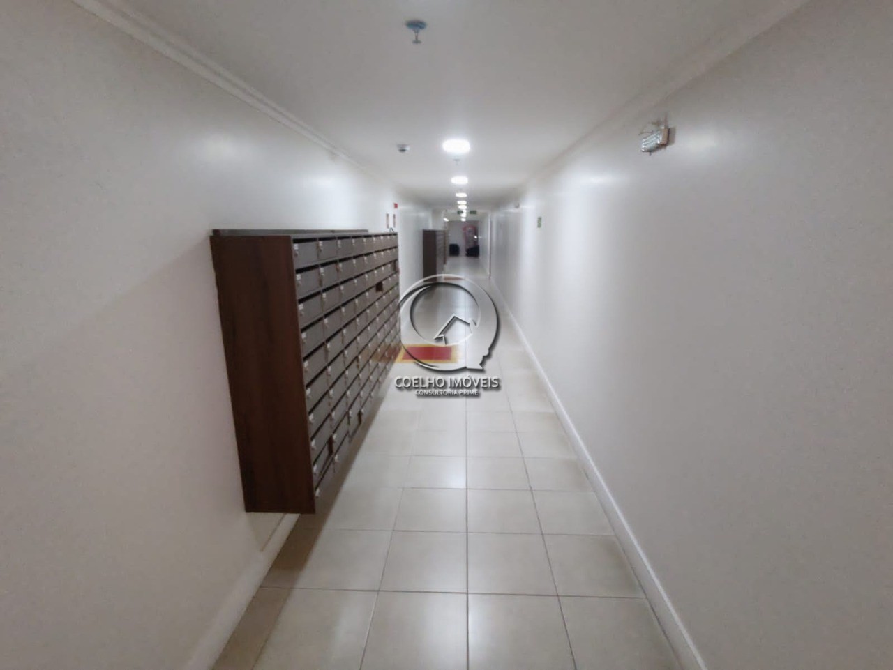 Apartamento para alugar com 1 quarto, 42m² - Foto 2