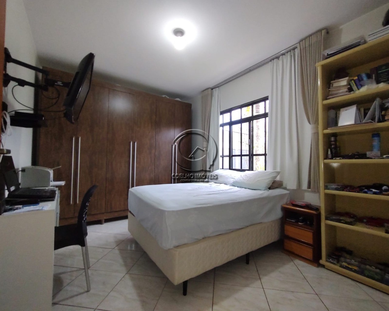 Casa à venda com 3 quartos, 270m² - Foto 16