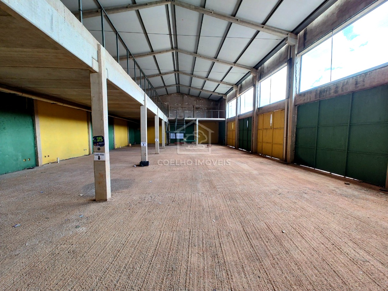 Depósito-Galpão-Armazém para alugar, 447m² - Foto 4