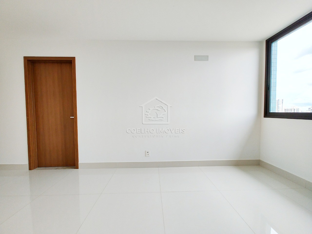 Apartamento para alugar com 2 quartos, 60m² - Foto 2