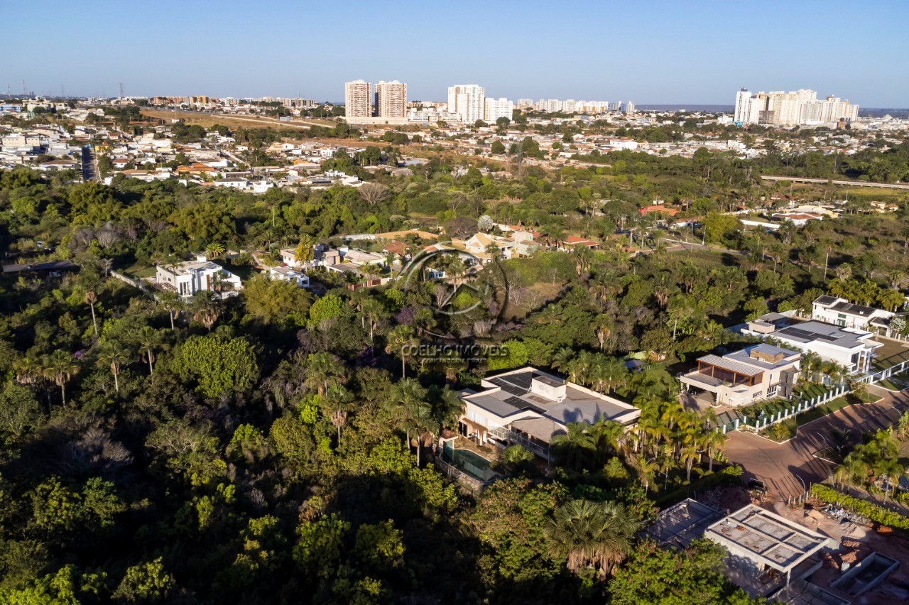 Casa à venda com 4 quartos, 1300m² - Foto 9