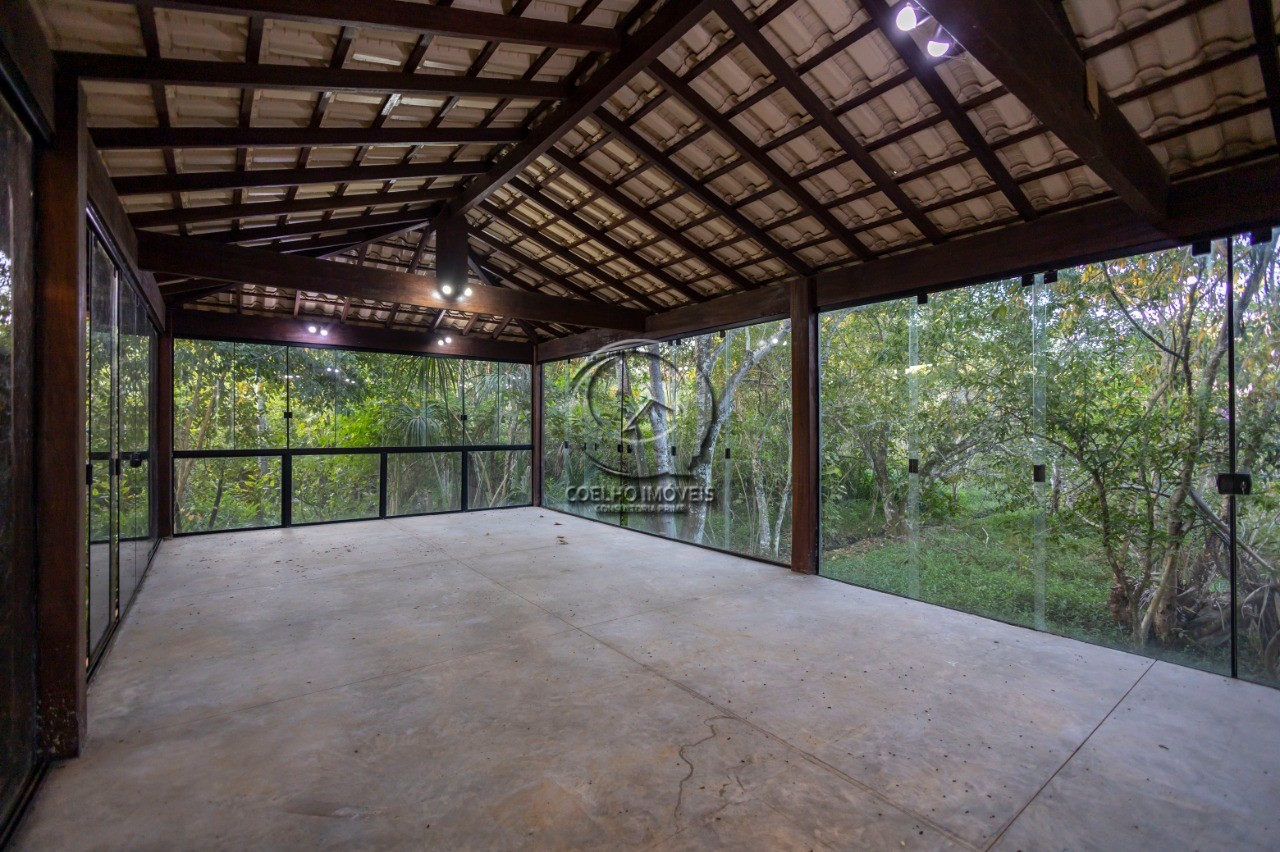 Casa para alugar com 4 quartos, 1300m² - Foto 32