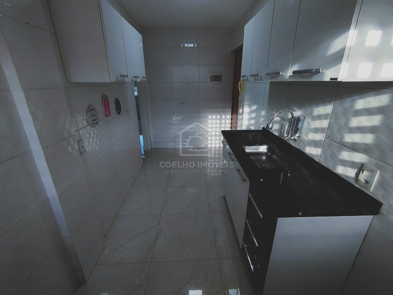 Apartamento à venda com 2 quartos, 72m² - Foto 33