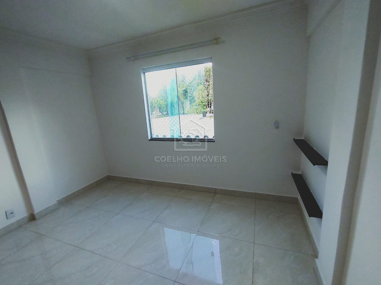 Apartamento à venda com 2 quartos, 72m² - Foto 28