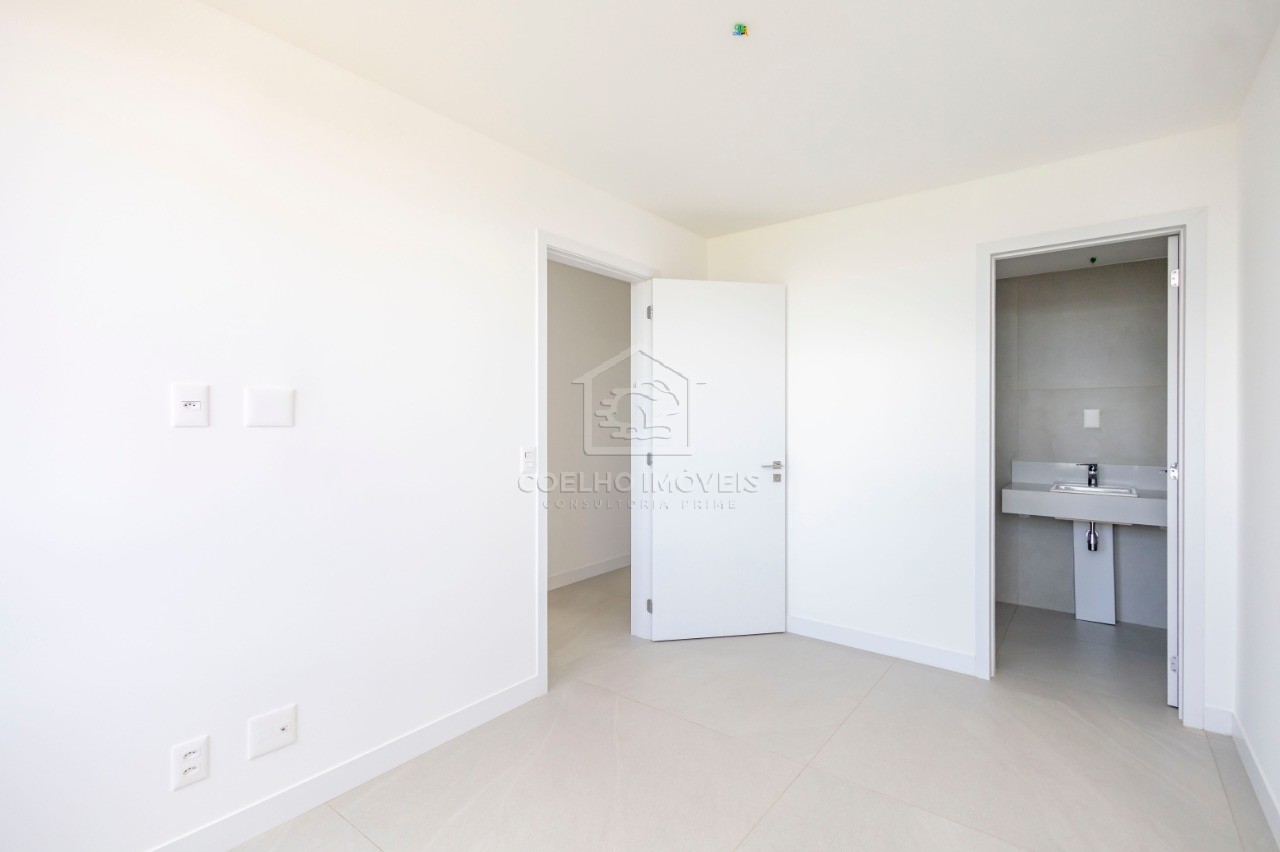 Apartamento à venda com 4 quartos, 201m² - Foto 26