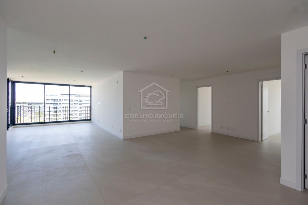 Apartamento à venda com 4 quartos, 201m² - Foto 3