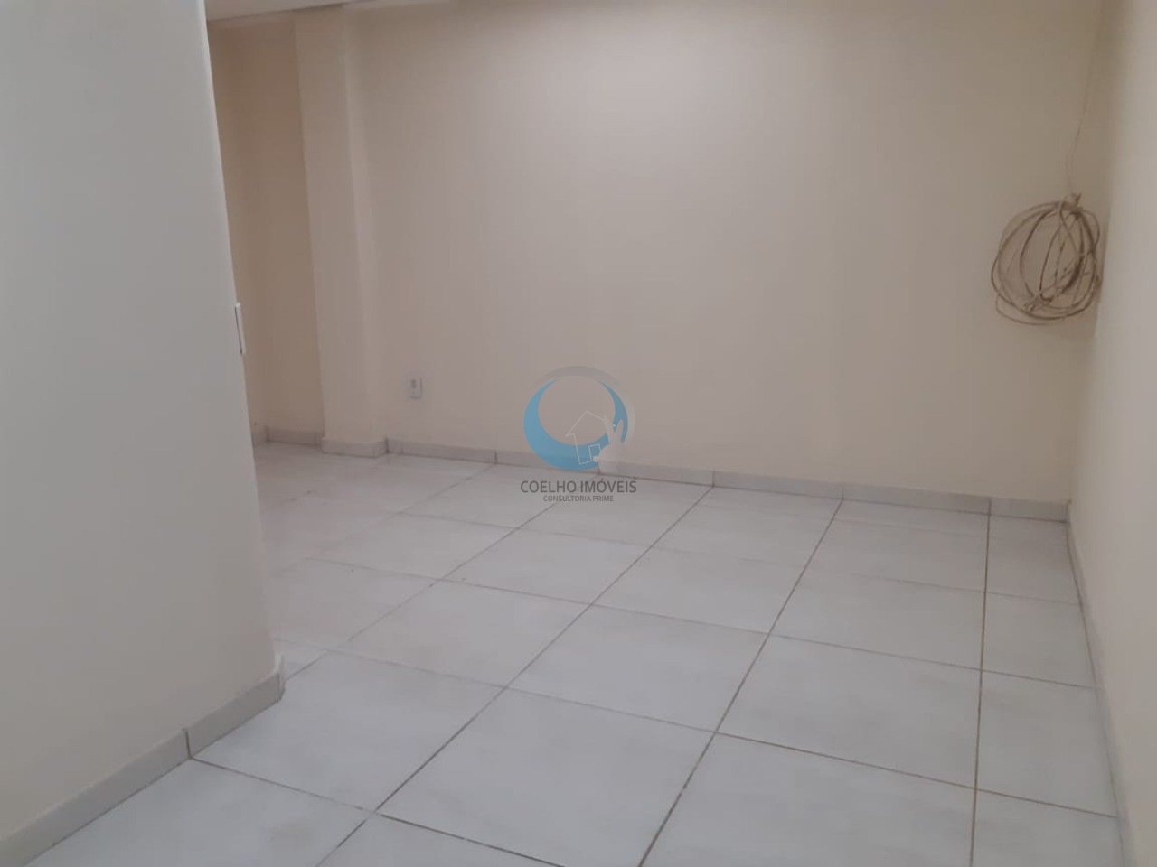 Casa para alugar com 4 quartos, 250m² - Foto 19