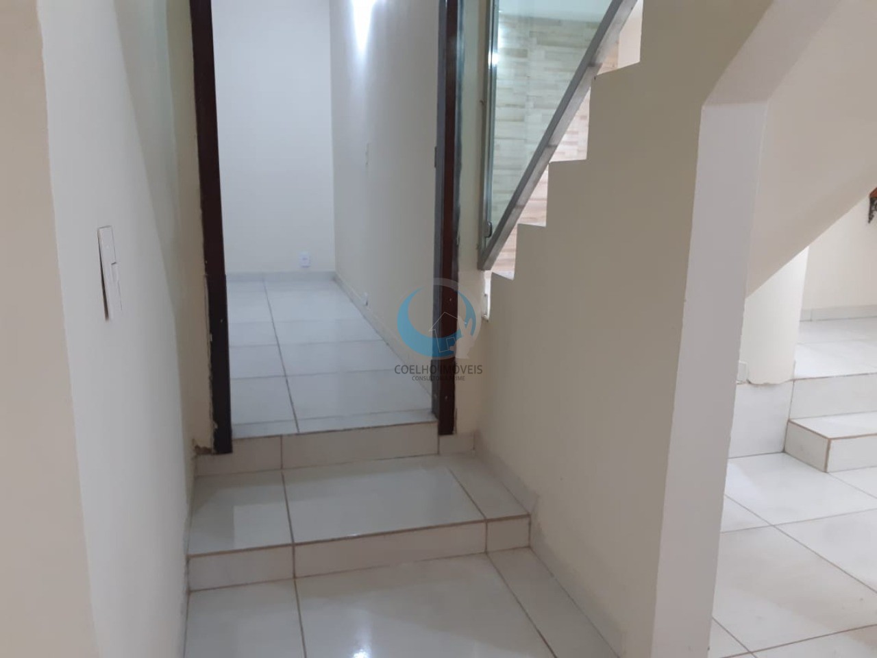 Casa para alugar com 4 quartos, 250m² - Foto 26