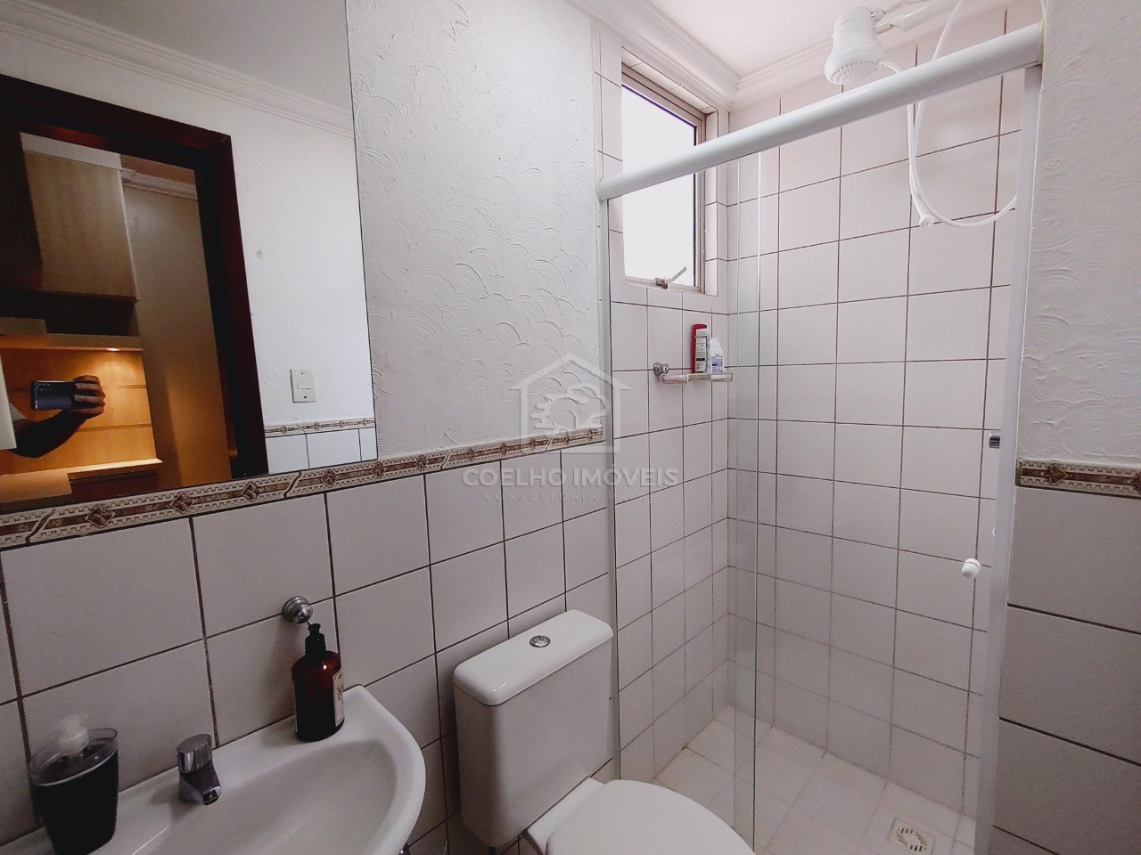 Apartamento à venda com 2 quartos, 75m² - Foto 25