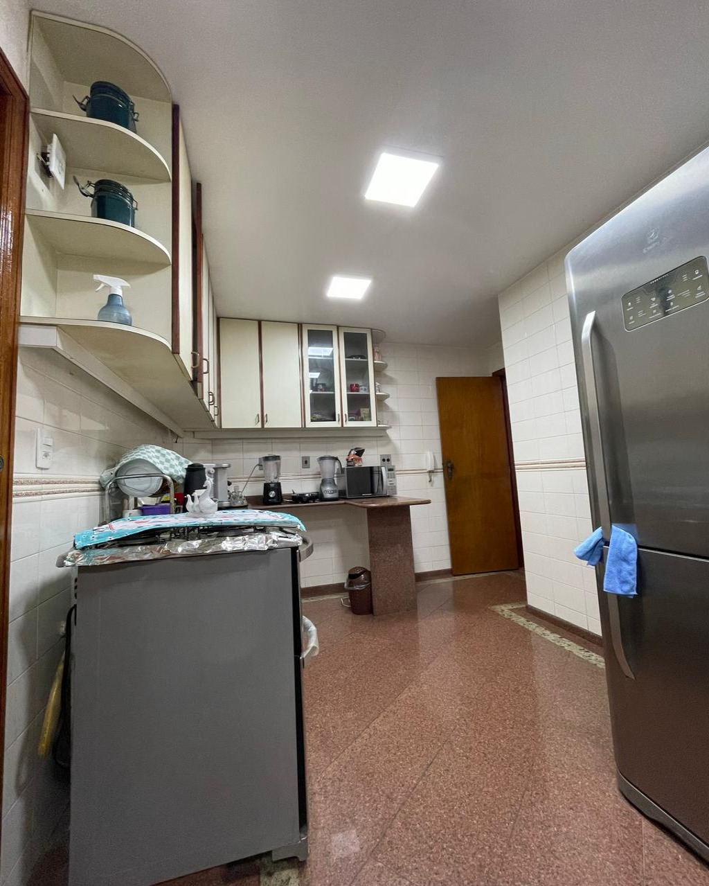 Apartamento à venda com 3 quartos, 100m² - Foto 17