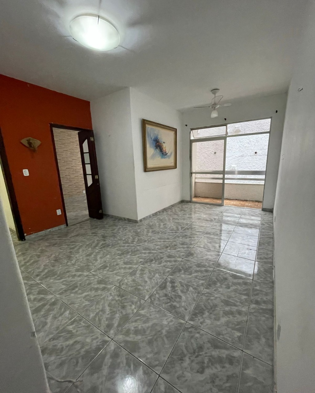 Apartamento à venda com 3 quartos, 110m² - Foto 1