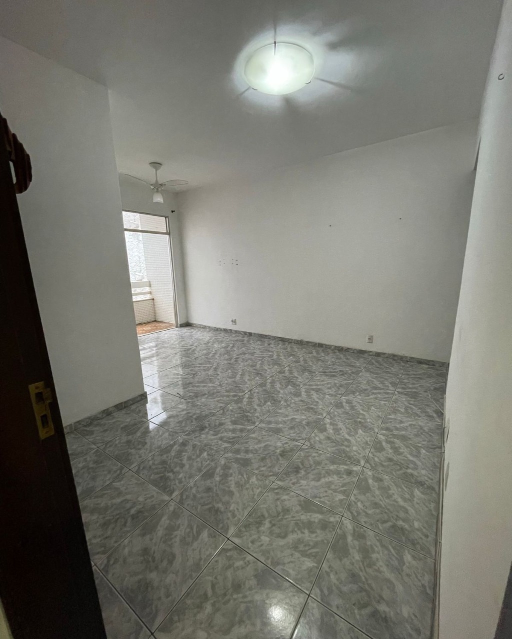 Apartamento à venda com 3 quartos, 110m² - Foto 6