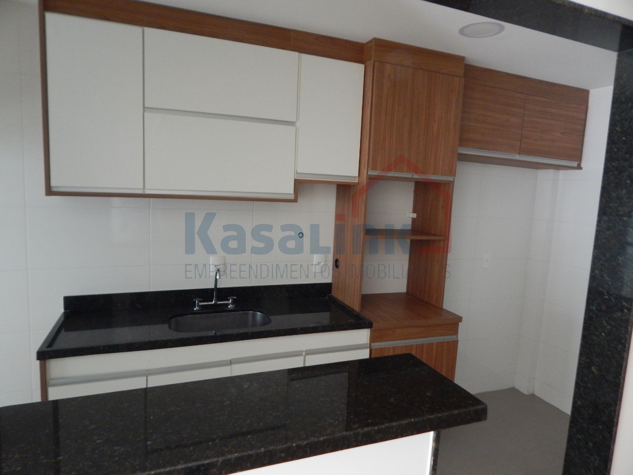 Apartamento à venda com 2 quartos, 67m² - Foto 23