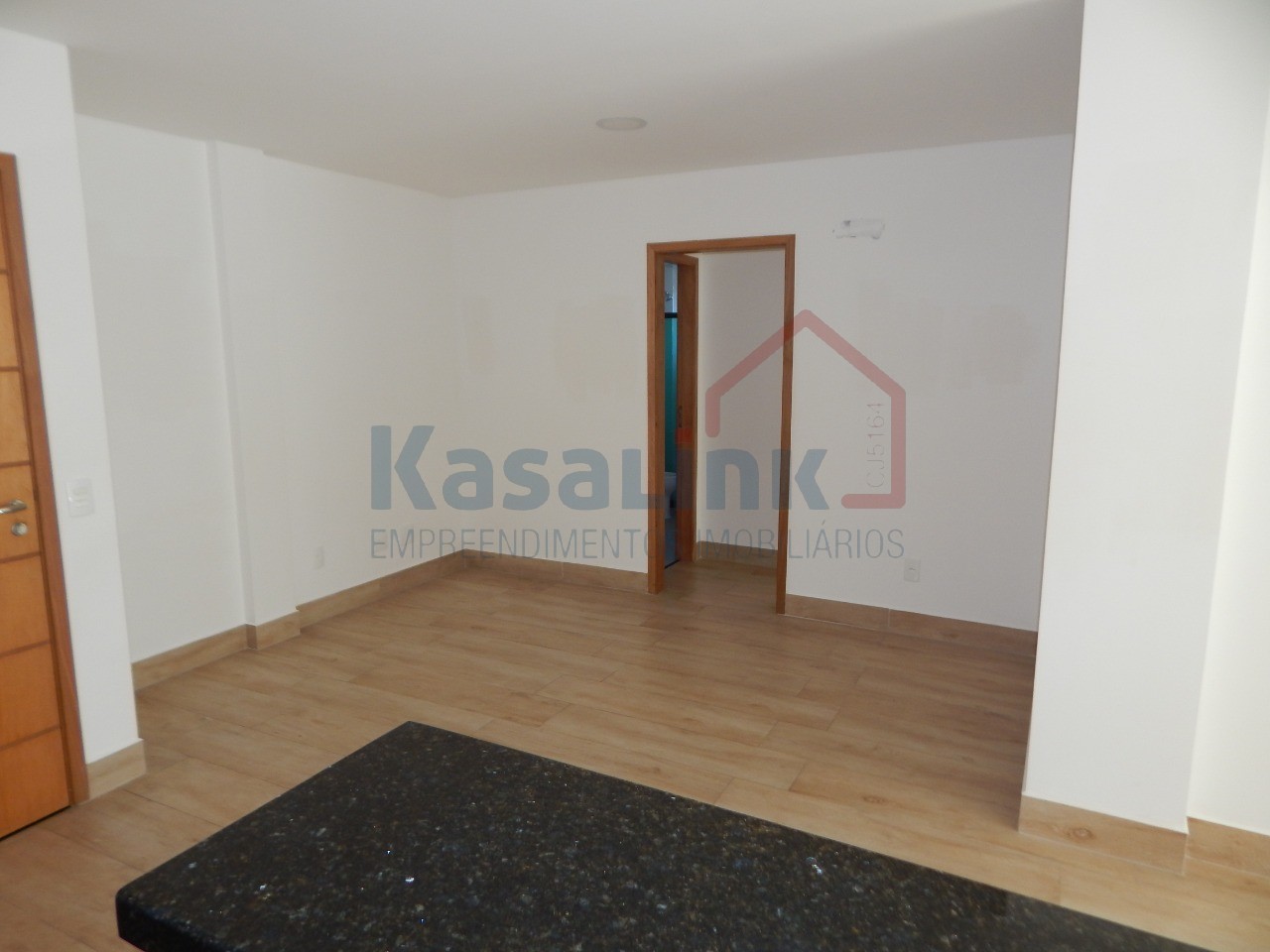 Apartamento à venda com 2 quartos, 67m² - Foto 14