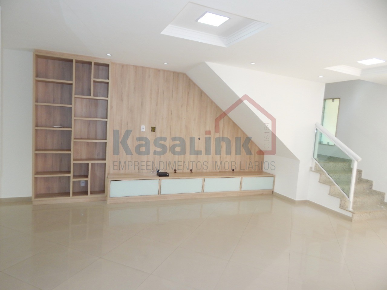 Casa à venda com 4 quartos, 330m² - Foto 18