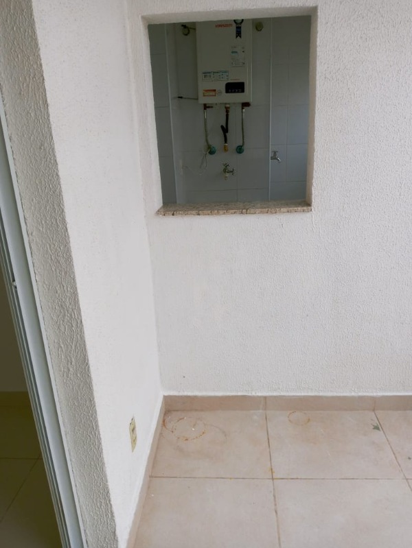 Apartamento à venda com 2 quartos, 56m² - Foto 2