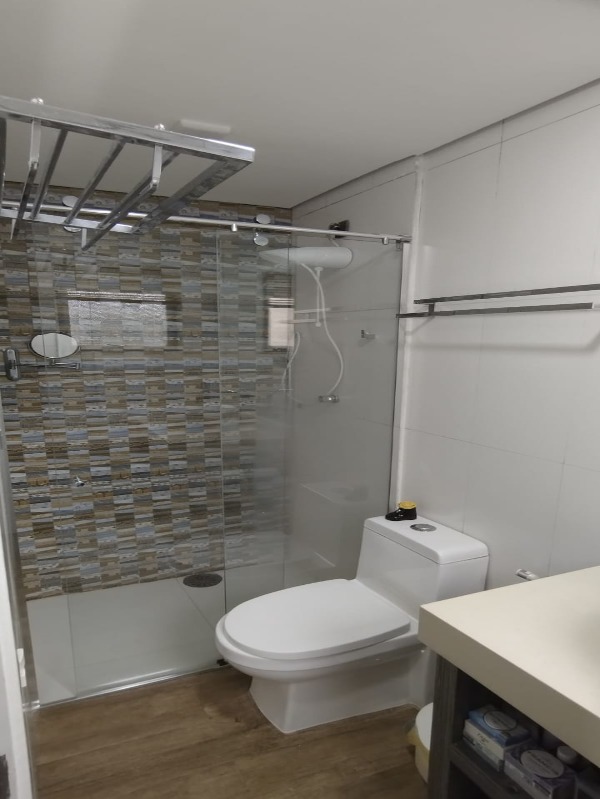 Apartamento à venda com 2 quartos, 55m² - Foto 2