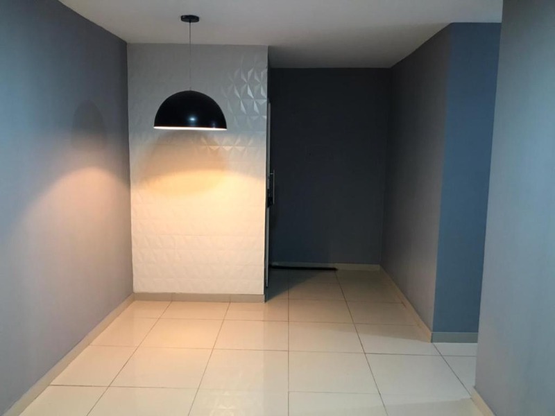 Casa à venda com 6 quartos, 210m² - Foto 24