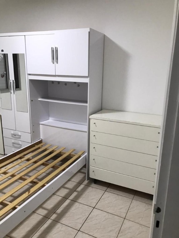 Casa à venda com 6 quartos, 210m² - Foto 30